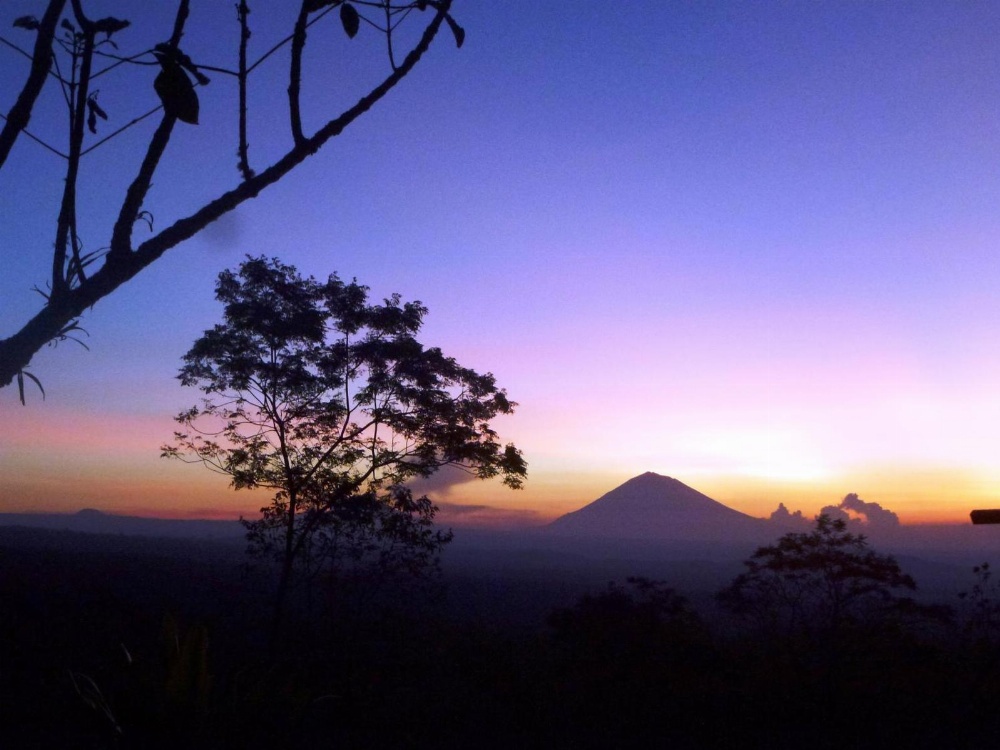Sang Giri - Mountain Glamping Camp